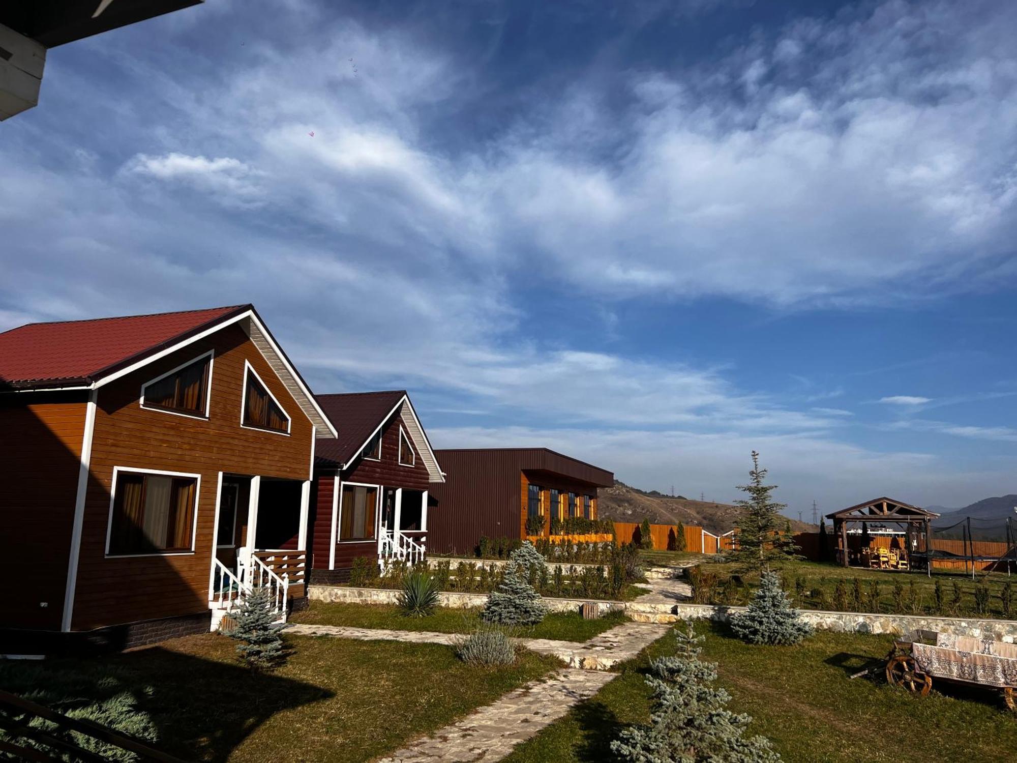 Cottage Chalet And Tours Dilijan Luaran gambar